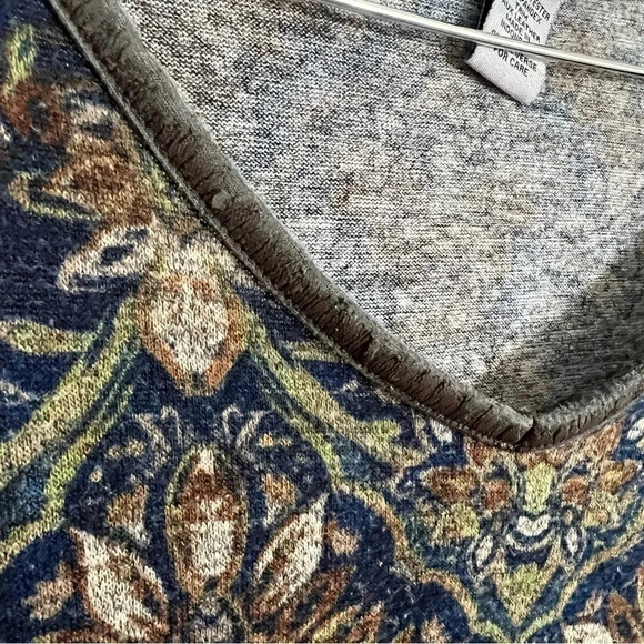 Catherines Tunic Blouse 14W 16W Earth Tones Sharkbite Hem Knit Floral V Neck Top - Picture 6 of 8